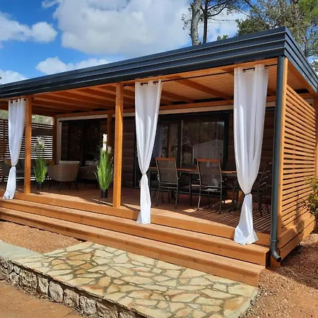 George Homes - Soline * Biograd Na Moru