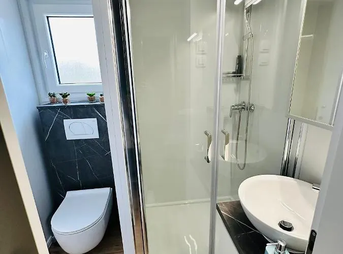 George Homes - Soline ביוגראד נה מורו