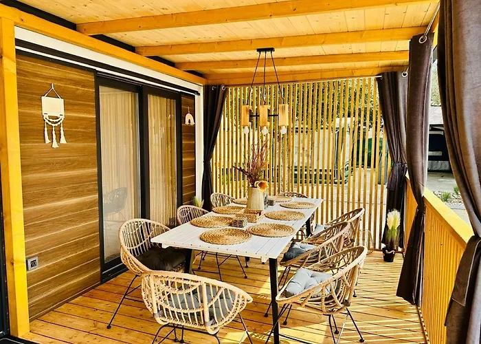 George Homes - Soline בית נופש