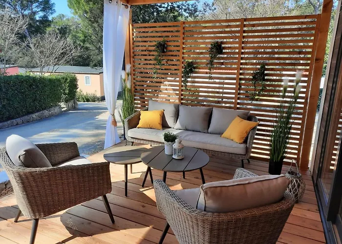 George Homes - Soline בית נופש